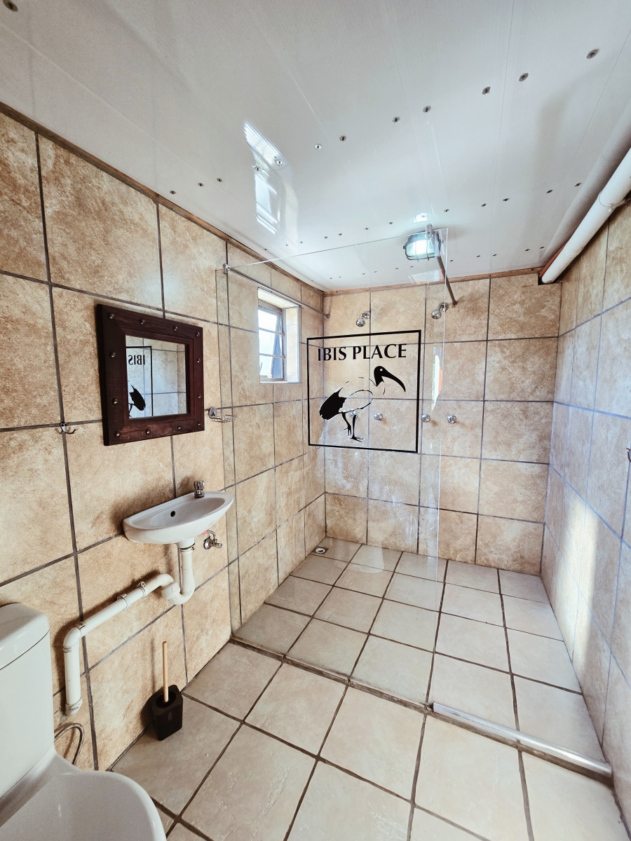 18 Bedroom Property for Sale in Geelhoutboom AH Western Cape